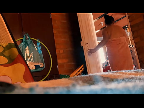 ❤️ Leanann m'uncail mé isteach sa chith, fucks sé mé agus mé a ghlacadh cith. ❤️❌ Gnéas ardchaighdeáin ag ga.naughtyhentai.ru ❤