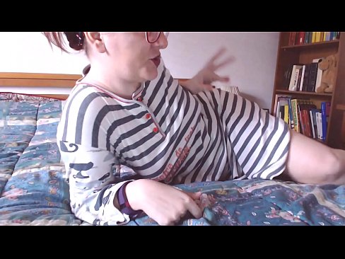 ❤️ Tóg an coileach mór dubh seo i do bhéal sclábhaí beag ❤️❌ Gnéas ardchaighdeáin ag ga.naughtyhentai.ru ❤