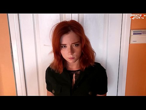 ❤️ Ghearr Garda Slándála Pionós ar Bhean Réidh as Siopadóireacht - Cum I mBéil ❤️❌ Gnéas ardchaighdeáin ag ga.naughtyhentai.ru ❤